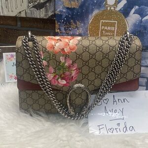 🤩🤩🤩SUPREME BLOOMS MEDIUM DIONYSUS SHOULDER BAG🤩🤩🤩